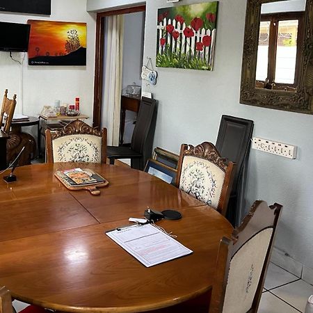 Sleepers Villa Guesthouse Polokwane Eksteriør bilde